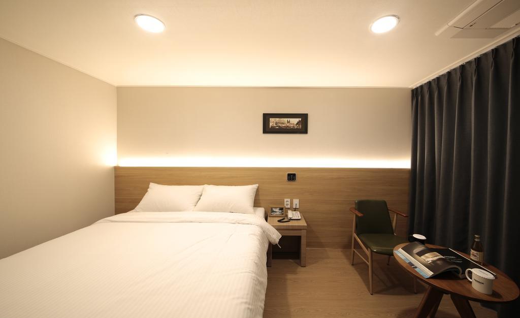 Harbor Hotel Jeju Exterior photo