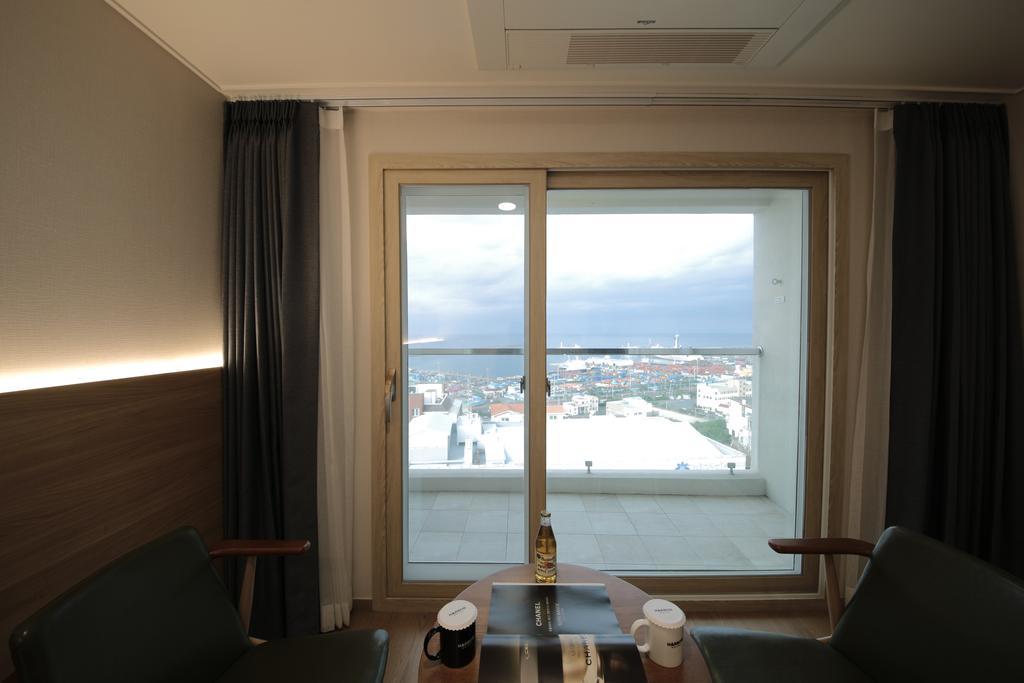 Harbor Hotel Jeju Exterior photo